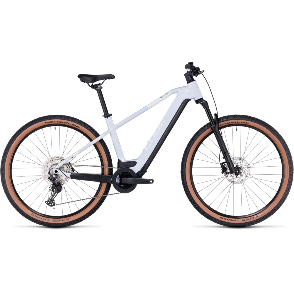 Cube Reaction Hybrid Pro 625 Electric Bike White/Black